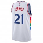 Maillot NBA Philadelphia 76ers Joel Embiid Nike 2024-25 City Edition Blanc Swingman - Homme